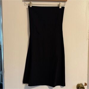 Elegant Black Strapless Dress